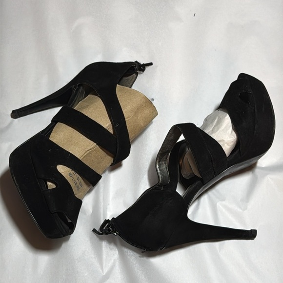 Guess black suede‎ high heels sandals open toe platform Sz 9 1/2 - Picture 3 of 9